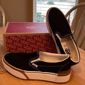 Vans Classic Platform Slip ons